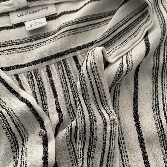 LIZ CLAIBORNE FAUX WRAP SURPLICE STRIPED TOP - Picture 5 of 6